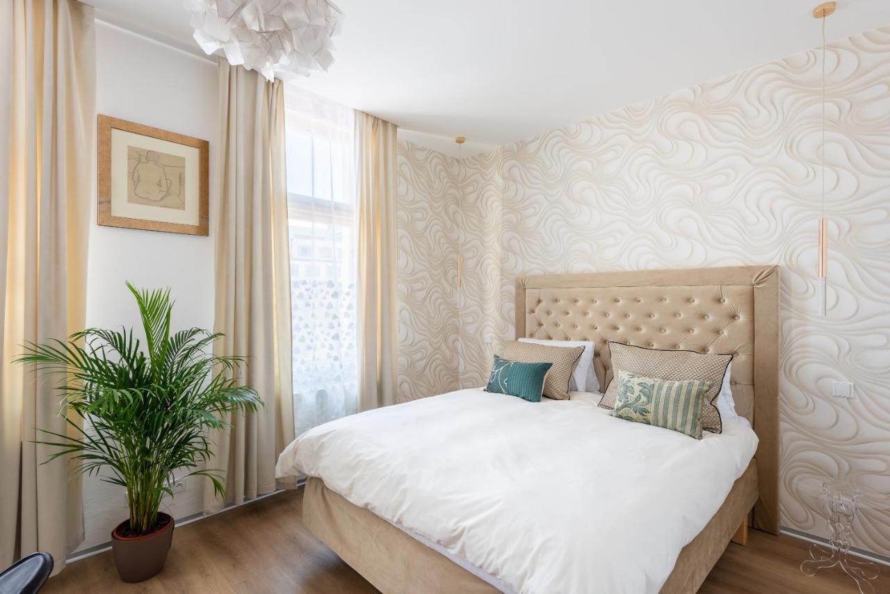 New Modern Apartment 5. Floor Πράγα Εξωτερικό φωτογραφία